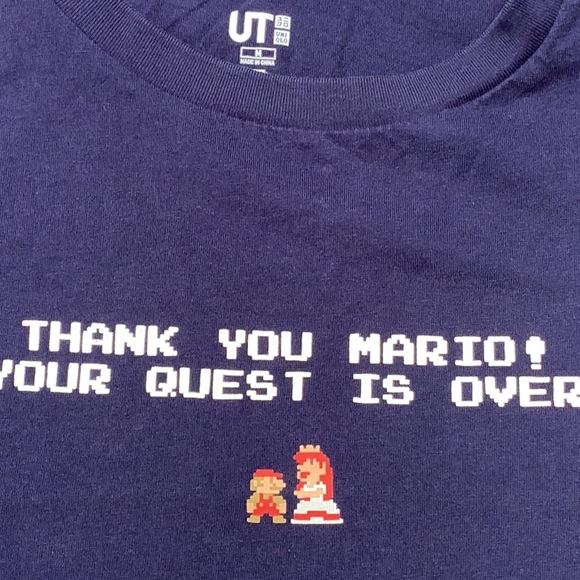 Uniqlo x Super Mario t shirt featuring Princess Peach. - Picture 2 of 10